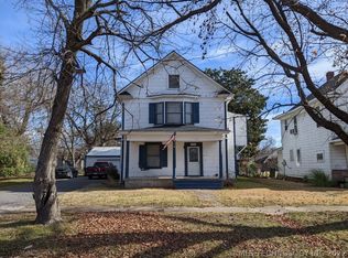 1212 Ash St E, Muskogee, OK 74403