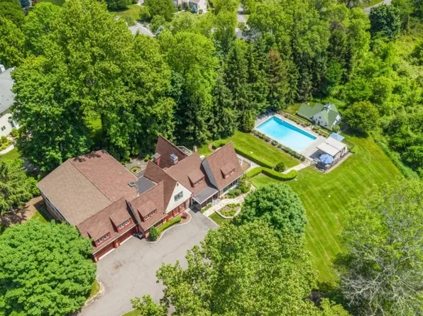 43 Knox Hill Rd, Morris Twp., NJ 07960