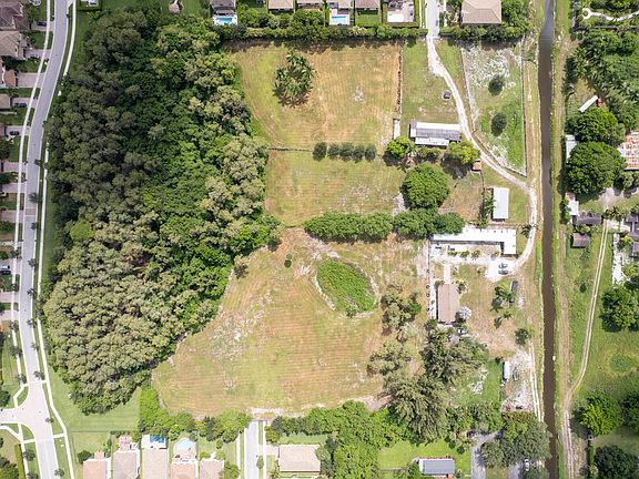 4th image of 8946 Sea Chase Drive