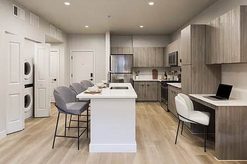 Core Apartment Homes Photo 1