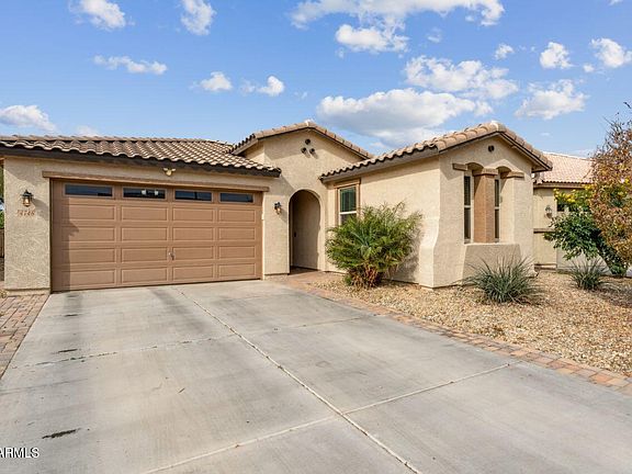 3rd image of 4748 S RIATA Street