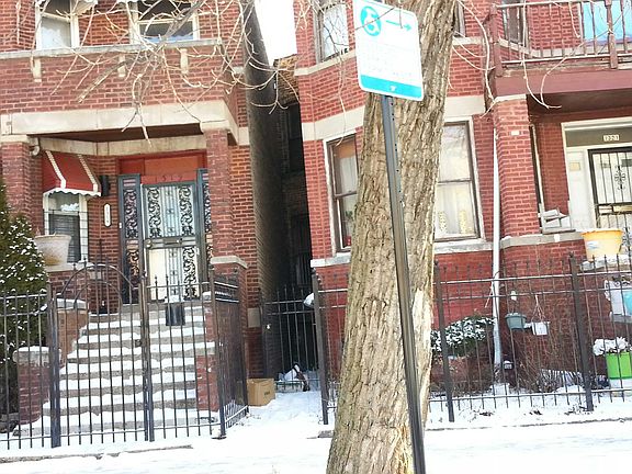 4th image of 1319 S Avers Ave