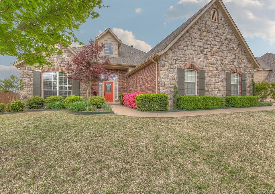 1st image of 7511 E Galveston Pl