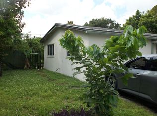 6210 NW 14th Pl, Sunrise, FL 33313
