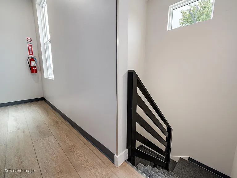 7517 W Belmont Ave #2 — Photo 13