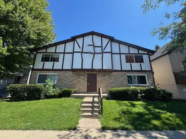 2674 South 13th STREET, Milwaukee, WI 53215