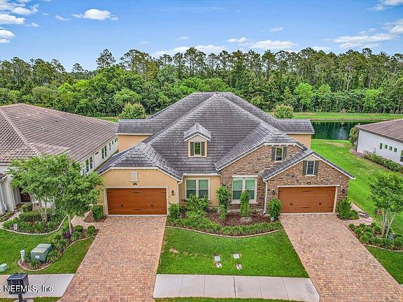2nd image of 2955 LUCENA Lane