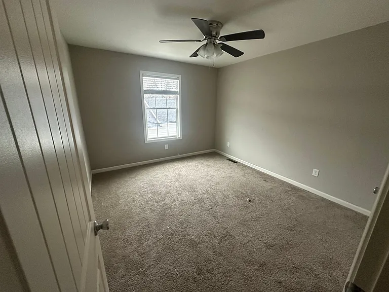 326 Parkview Pl — Photo 8