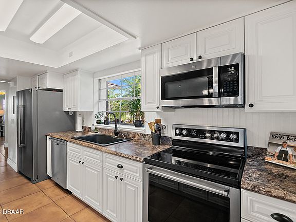 4th image of 3622 Dame St