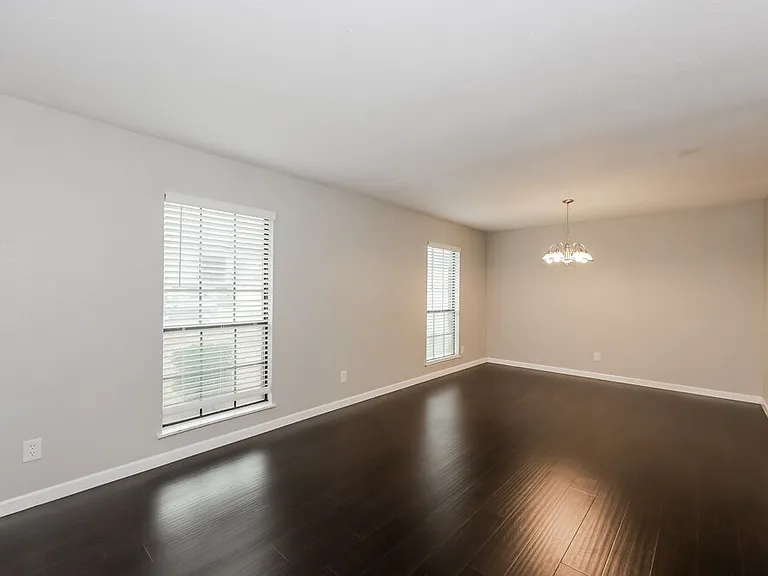 7709 Landmark Ridge St — Photo 5