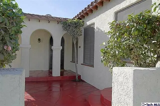 4459 W Avenue 42 — Photo 3