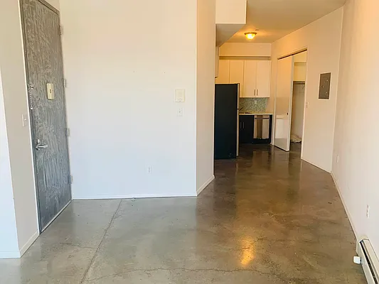 Rented by Flatiron Real Estate Advisors LLC | media 13