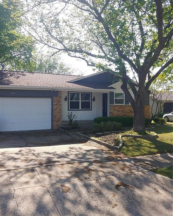 1st image of 333 Hilltop Ln