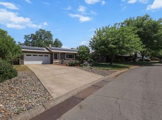 6935 Granada Dr, Redding, CA