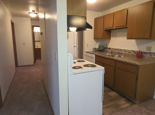1201 3rd Ave N #102, Wahpeton, ND 58075