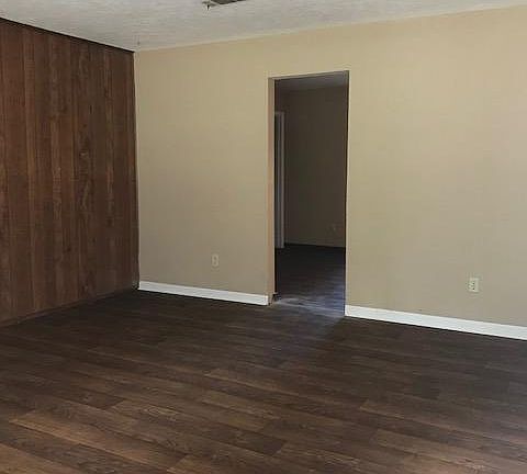 2nd image of 4126 Cornish Dr