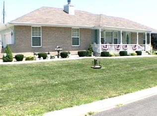 400 SE 25th St, Oak Grove, MO 64075