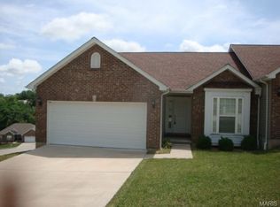 702 Sawyer Ter, New Haven, MO 63068