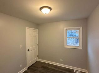 7137 W 109th Pl, Worth, IL 60482