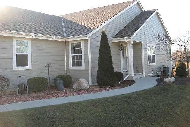 1st image of 276 Wildflower Cir