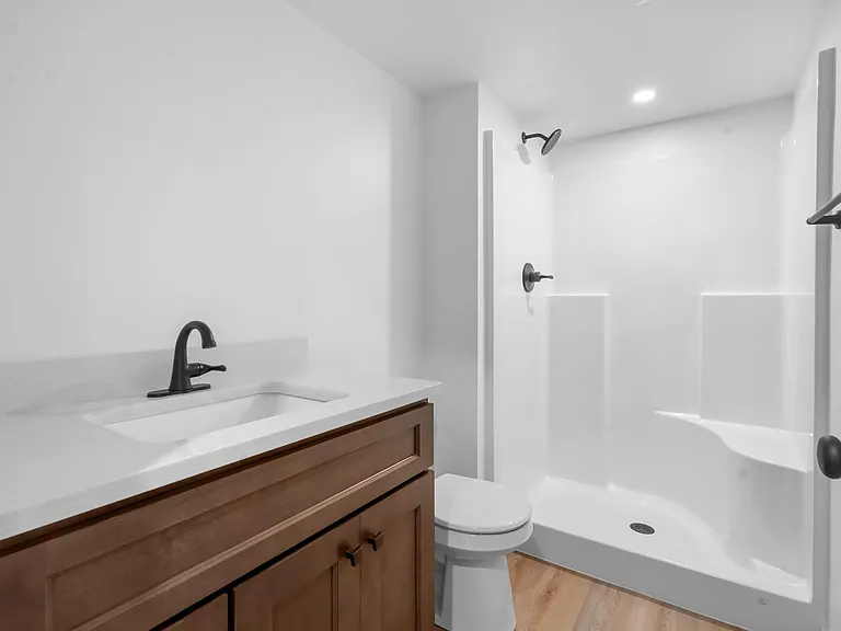 102 Sycamore Dr — Photo 29
