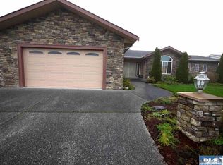 31 Perch Dr, Sequim, WA 98382