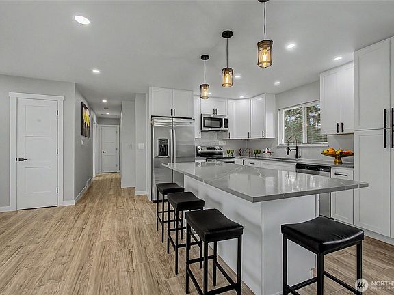 4th image of 24717 S 35th Avenue