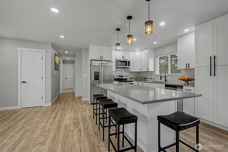 4th image of 24717 S 35th Avenue