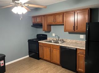 2305 Cherry Hills Dr #B2, Springfield, IL 62704