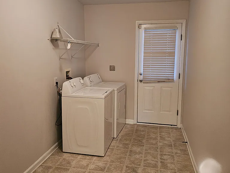 12133 Harrison Steel Dr — Photo 22
