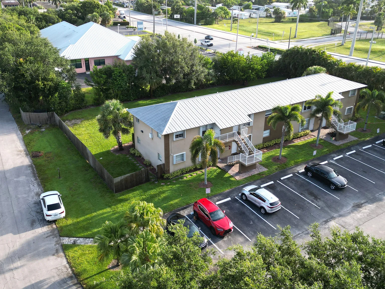 2 bed, $1,675 — Photo 2