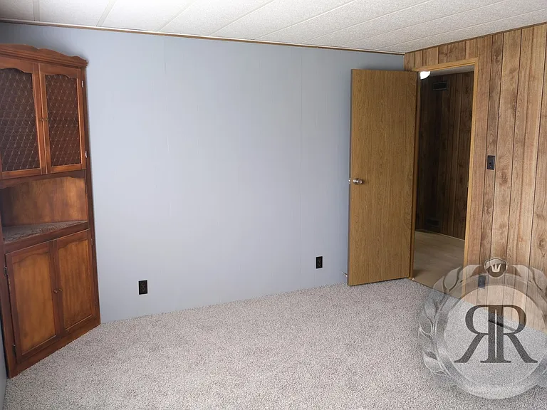 11605 Stump Rd — Photo 12