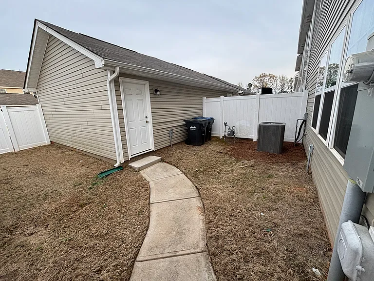 15733 Country House St — Photo 44