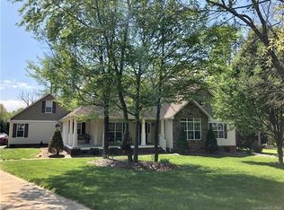 552 Maple Ridge Cir, Salisbury, NC 28147