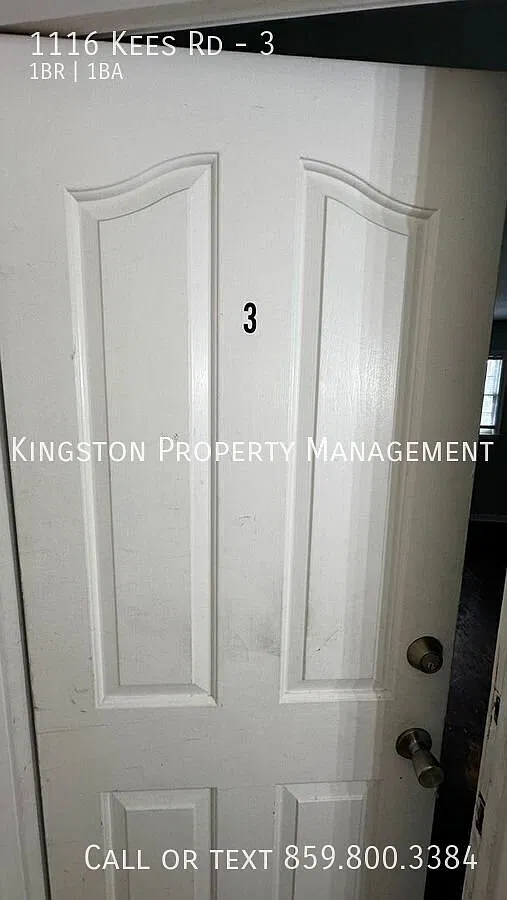 New Listing Adorable One Bedroom!! Half Off Deposit! — Photo 2