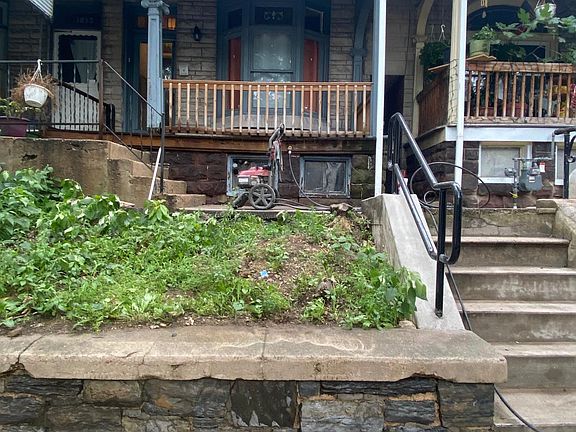 Front view of the property.