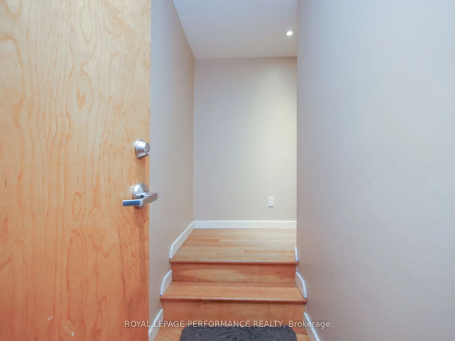 1 bed, $2,100 — Photo 3