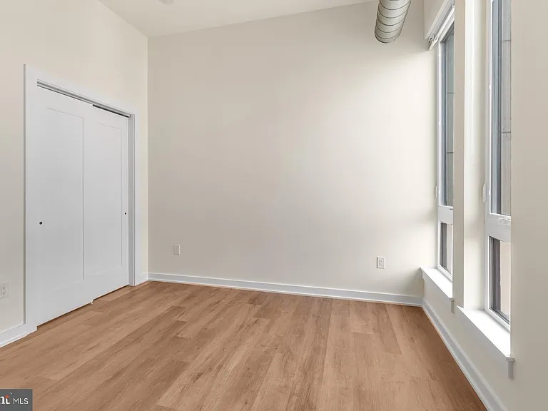 2401 Frankford Ave #4B — Photo 16