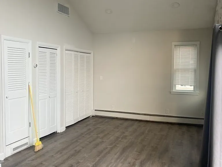82 Gage Ave #3 — Photo 8