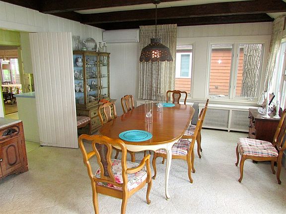 5th image of 2107 Lakeshore Dr