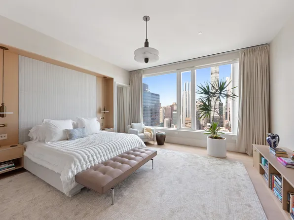 252 East 57th Street image 6 of 14