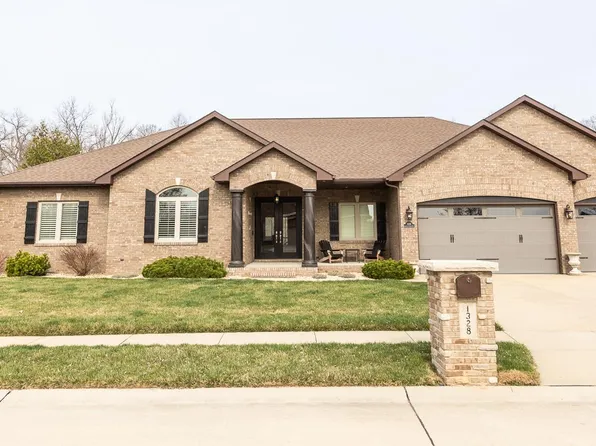 1328 Lantern Lights Cir, Lebanon, IL 62254