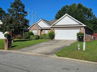 311 Links View Dr, Bonaire, GA 31005