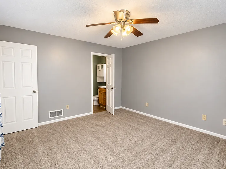 157 Davidson Dr — Photo 11
