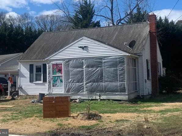 6124 Tolchester Rd, Rock Hall, MD 21661