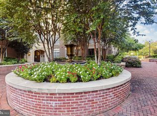 600 2nd St APT 105, Alexandria, VA 22314