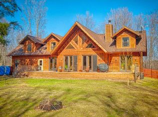 385 Pelissier Lake Rd, Marquette, MI 49855