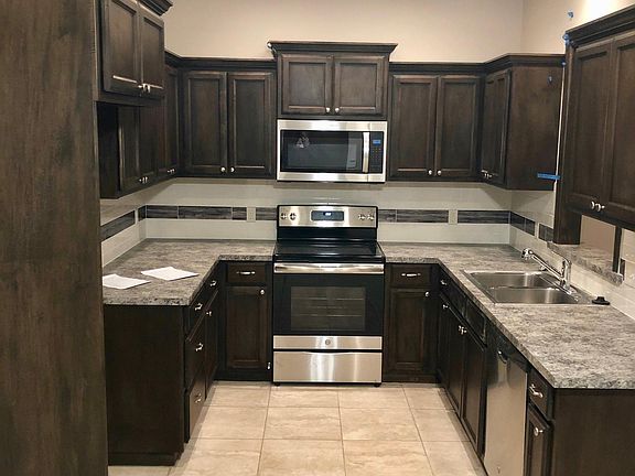 3rd image of 11700 Hollyrock Ct