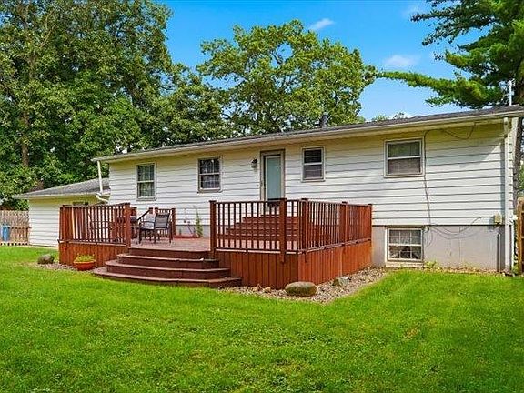 4th image of 1021 Myrtle Ave
