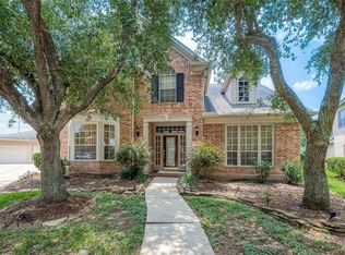 1914 Rosebay Ct, Sugar Land, TX 77479